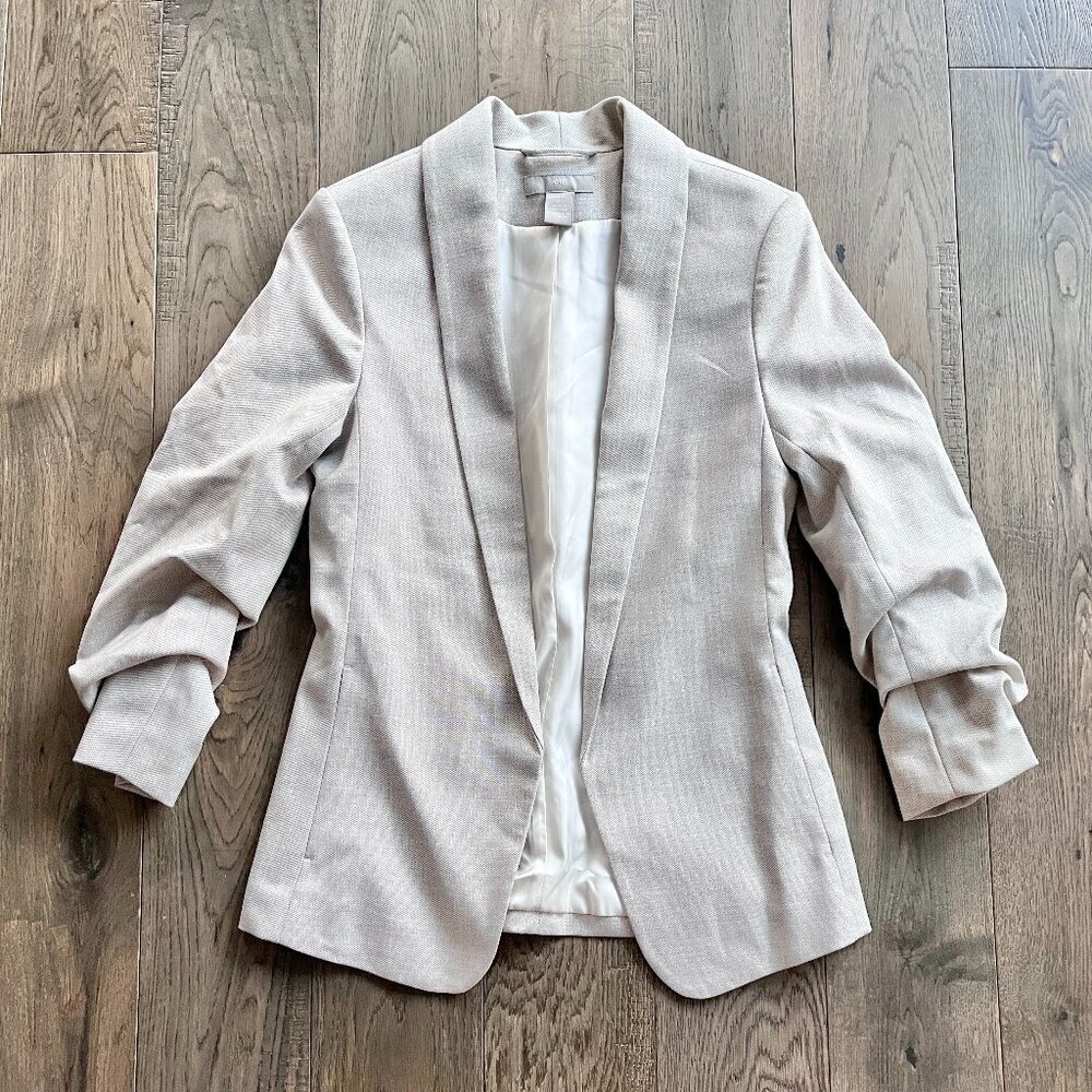 H&M Beige Open Front Blazer Ruched Sleeve Size 0 Career Work Office Jacket